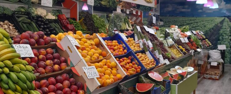 LOCAL EN MARIA GUERRERO (FRUTER&Iacute;A)