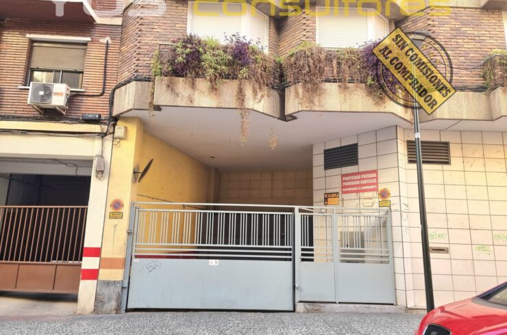 GARAJE EN VENTA EN CALLE RICARDO MONTERDE