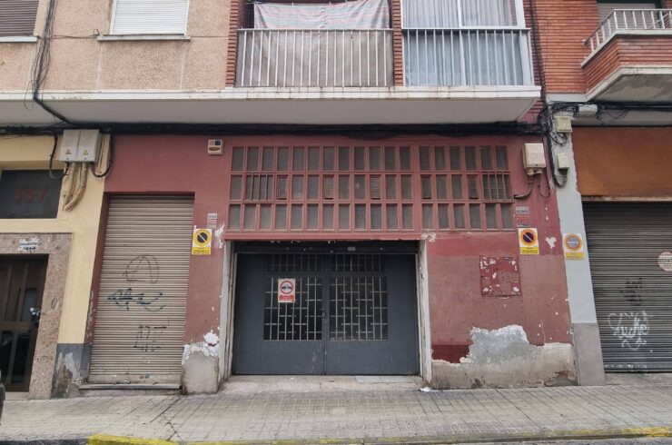 ALQUILER DE LOCAL EN CALLE ROM&Aacute;N IZUZQUIZA